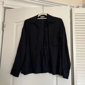 Djerf Avenue On the Go Shirt Ash